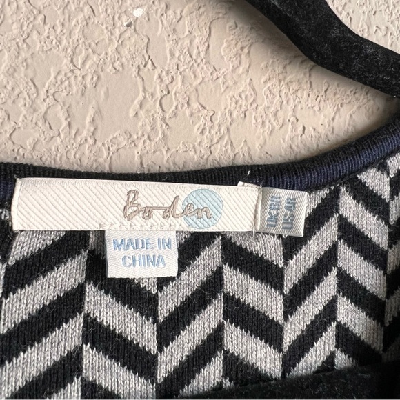 BODEN Lucinda Knitted Sweater Dress Gray Black Chevron Womens Size 8 - Picture 4 of 11